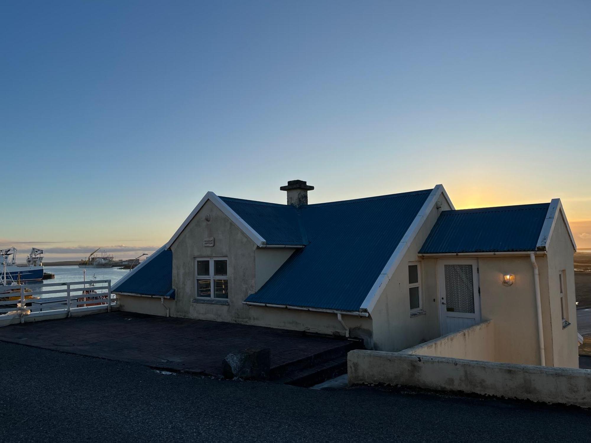 Hvammur Apartments By The Harbour Höfn Exterior foto