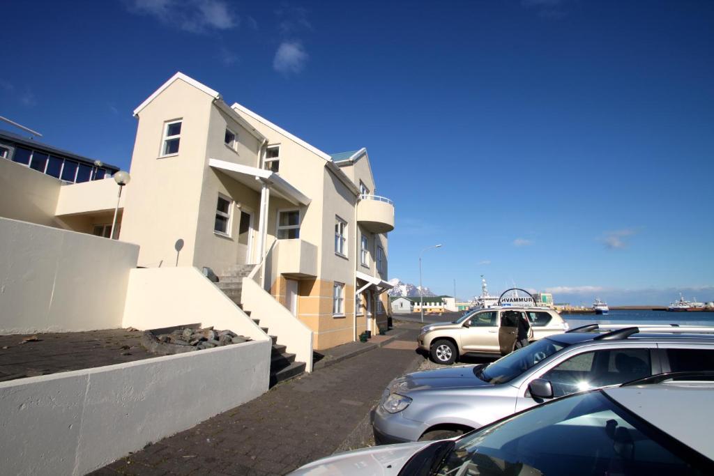 Hvammur Apartments By The Harbour Höfn Exterior foto